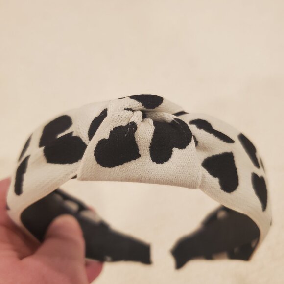 Heart Print Knot Headband - Picture 3 of 4